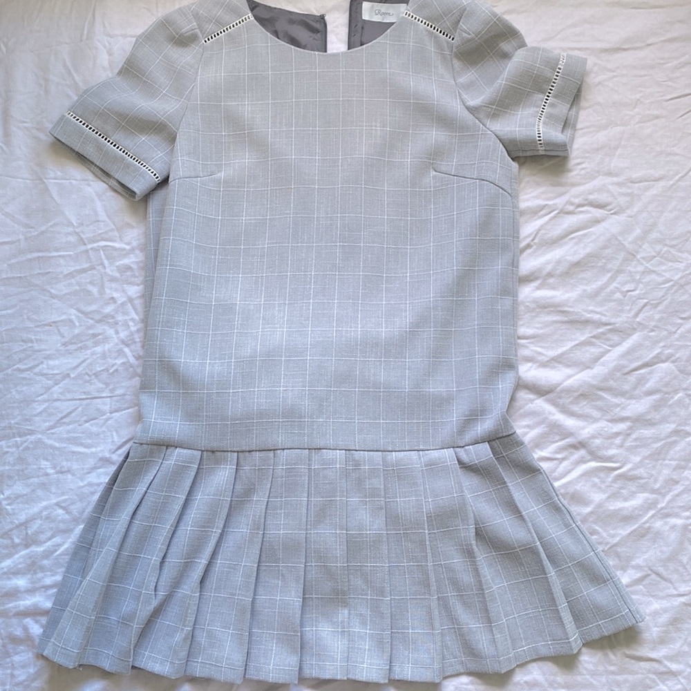 Roem short sleeve dress